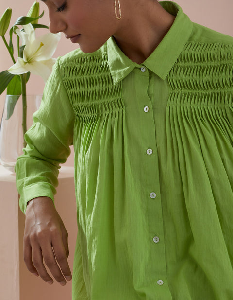 Buy Green Cotton Shirt with Pin-Tuck Details & Pants – Co-ordinate Set of 2 | Vinusto

