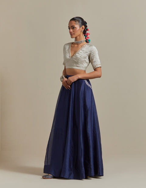 Luxury Blue Embroidered Skirt & Silver Zari Blouse with Striped Dupatta – Vinusto

