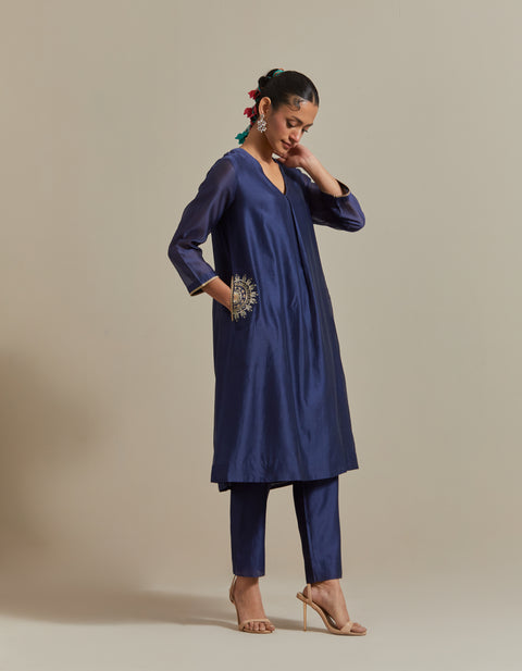 Embroidered Blue Chanderi Kurta Set with Dupatta (Set of 3)