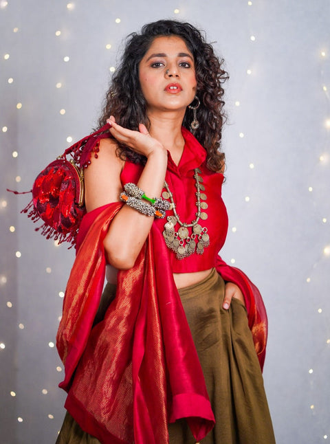 Handcrafted Red Dupatta in Chanderi Handloom with Gold Stripe Weave (Handloom)