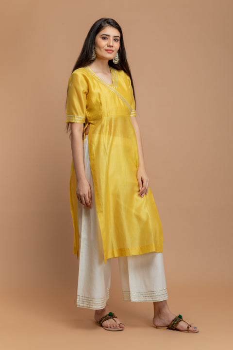 Shop Yellow High Slit Kurta & Off-White Palazzo with Gota Work in Chanderi Handloom

